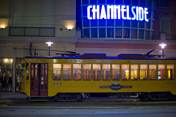 Downtown Tampa: The Trolley Sucks